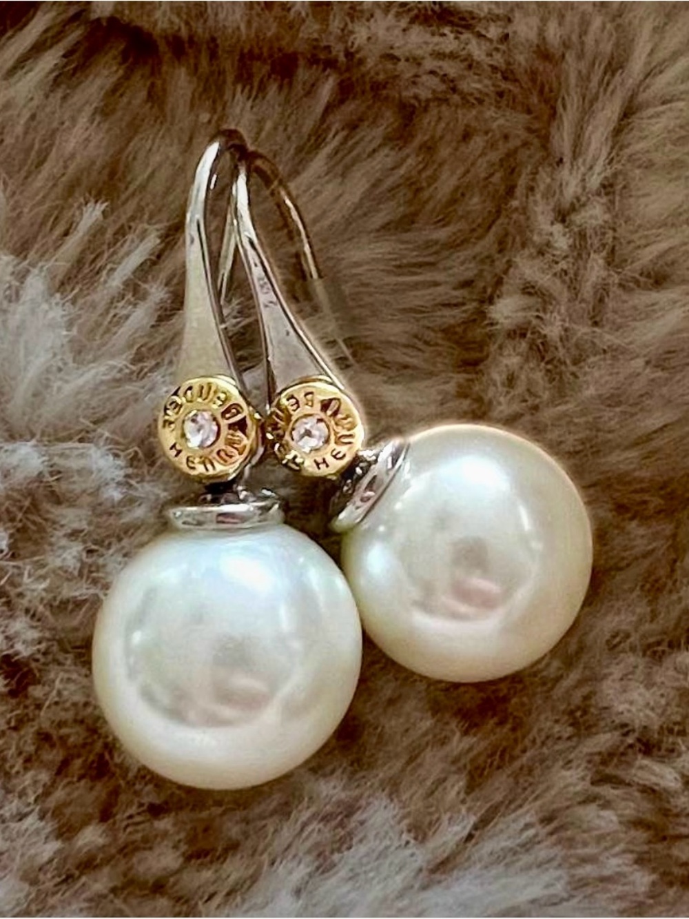 Henri Bendel Two-Tone Drop Pearl Like Earings